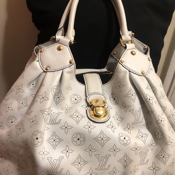 Louis Vuitton Highest guality of Calsfskin leathe - Picture 2 of 16